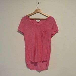 Woman’s Large Bright Pink T Shirt